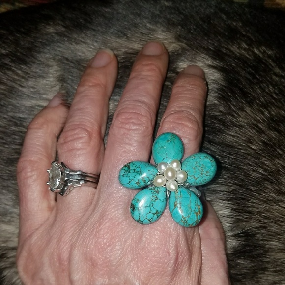 Turquoise & Freshwater Pearl Boho Chic Retro Ring - Picture 3 of 3